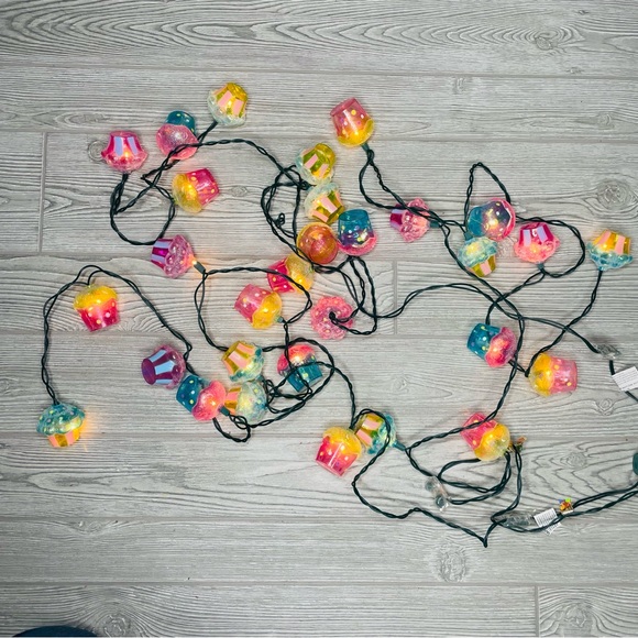 30 plastic cup cake string lights colorful cupcake strand light party decoration - Picture 2 of 14